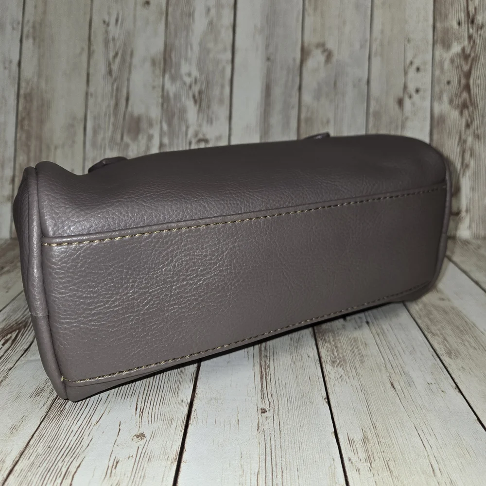 Nine West Powder Lavender Mini Barrel Purse Double Strap w/ Mirror Small Handbag - Picture 6 of 13